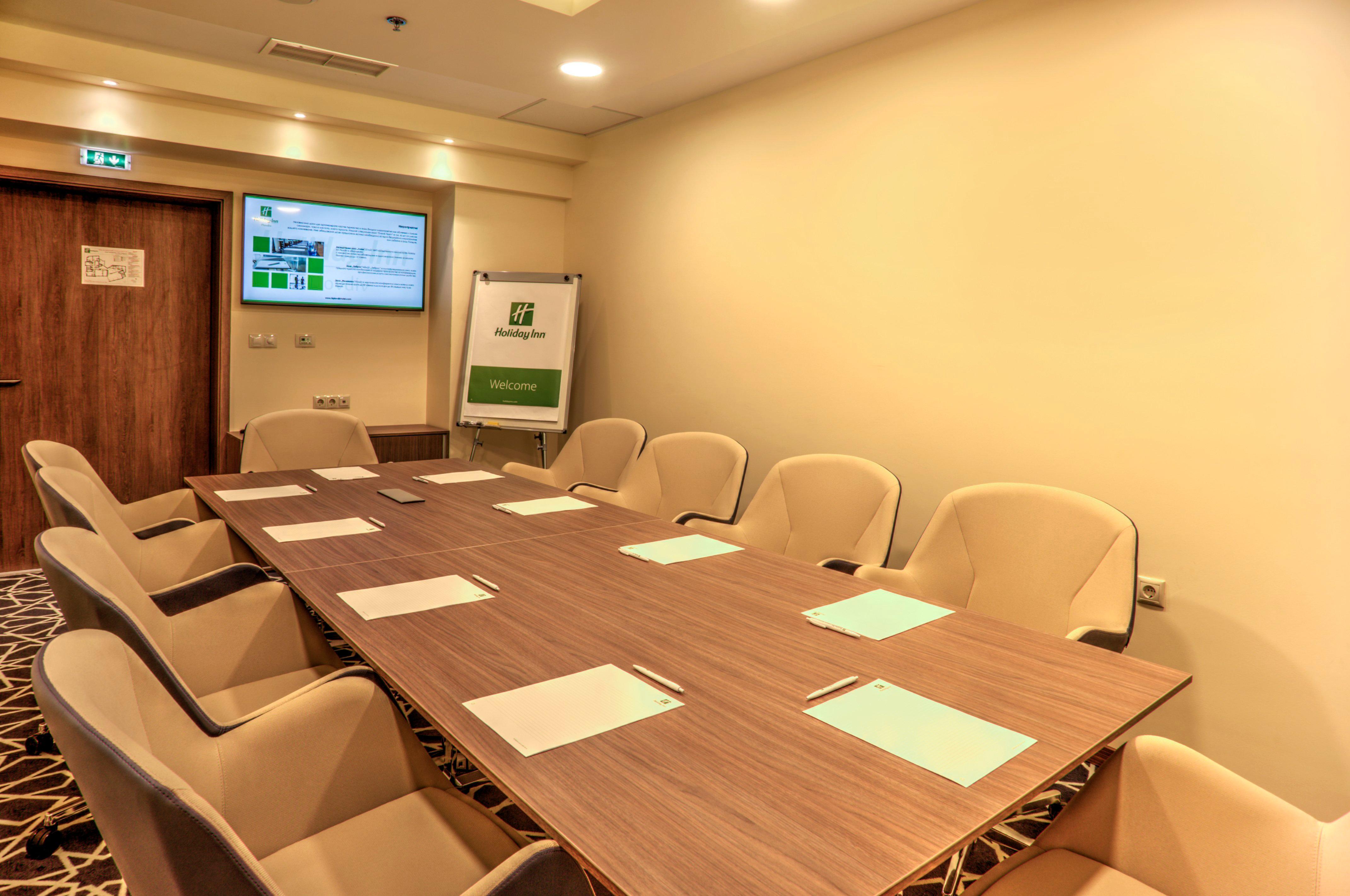 Holiday Inn Plovdiv By Ihg Exterior foto