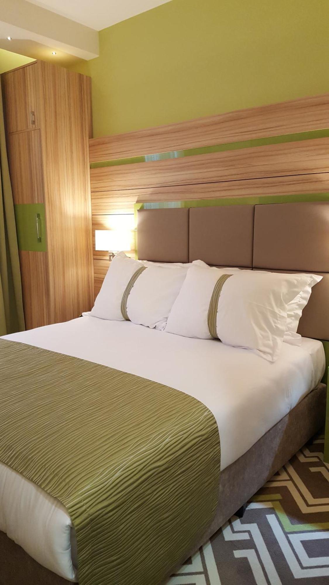 Holiday Inn Plovdiv By Ihg Exterior foto